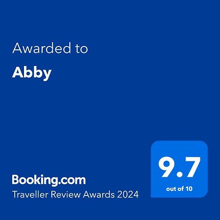 דירות קאמפולונג מולדובנסק Abby מראה חיצוני תמונה